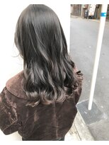 モルニ(MORNI)&nbsp;ダークカラー_マロンベージュ Aラインボブ かきあげ