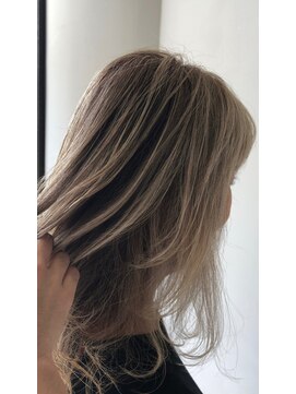 サラジュ 西宮北口店(SARAJU) 外国人風ブランドヘアー