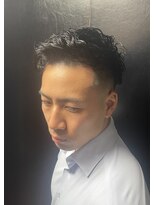 スキンフェード×スペインパーマ