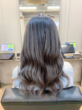 ナンバースリー 溝の口店(Number Three) バレイヤージュ