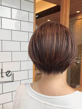 ノエル(noele) ピンクブラウンショート