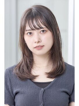 ミチオ ノザワ ヘアサロン ギンザ(Michio Nozawa HAIR SALON Ginza) 30代40代小顔カットミディアムスタイルグレーベージュ