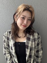 ロンドクロエ 横浜(Lond Chloe) itsukaショ ート 縮毛