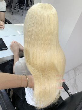 ランテルディ 渋谷(LANTERDIT) ブロンド/抜きっぱなし/ケアブリーチ/ホワイトブロンド/ベージュ