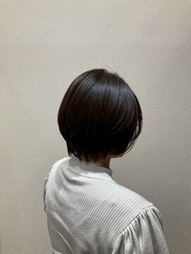 アクセ 大人可愛い20代30代＊ショートボブ＊アッシュブラック黒髪暗髪