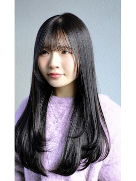 スリー スタンド(THREE STAND) ロングレイヤー/艶髪レイヤー/艶髪ストレート/美髪ストレート