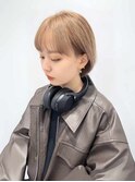 ハイトーンボブミルクティーバニラベージュショートボブ