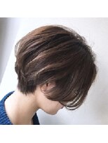 美容室イサ 伏見店(ISA) 耳にかけたマニッシュショート
