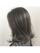 コロ(COLO)&nbsp;【COLO 吉祥寺 都甲菜穂】ツヤ感ハイライトカラー