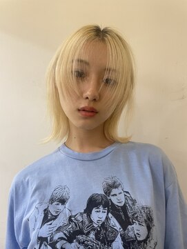 バズ(BUZZ) ブロンドウルフ×シャドウルーツ