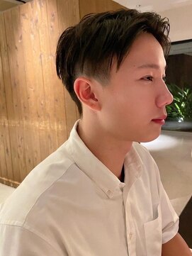 トップヘアー ミカワアンジョウ 安城(TOPHAIR MIKAWA ANJO) ツーブロセンターパート/アッシュブラック