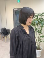 ユニ 江坂(Uni.)&nbsp;切りっぱなしボブ×ダークグレー