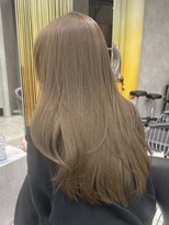 シティ(CITY) ツヤ髪シアーベージュカラー×髪質改善トリートメント【CHICA】