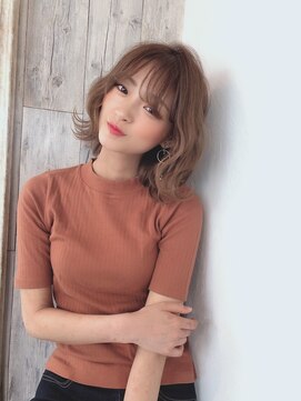 ラナ ナカガワ(Lana NAKAGAWA) ゆるふわボブ