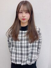 ラックスビーハカタ 福岡博多バスターミナル店(LUXBE HAKATA) 菅 泉美