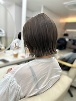 サンド 鹿児島中央(sand)&nbsp;@ayumi.sand ボブ　オリーブベージュ