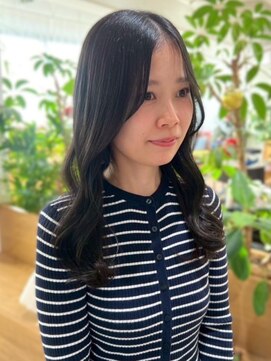 顔周りレイヤー ロング アッシュブラック トリートメント 黒髪