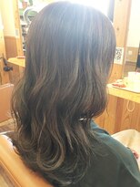 ララテラス(LaLa Terrace)&nbsp;カーキアッシュ×ゆるふわルーズウェーブ