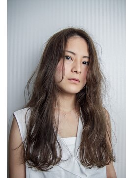 ヘアースパリゾート リアン 燕三条店(Lien) 透明感シアーロング☆