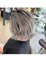 ルイス 喜連瓜破(Luis)&nbsp;外ハネスタイル