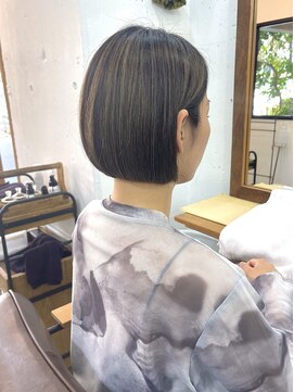 リッカ(RICCA) バッサリとミニボブ