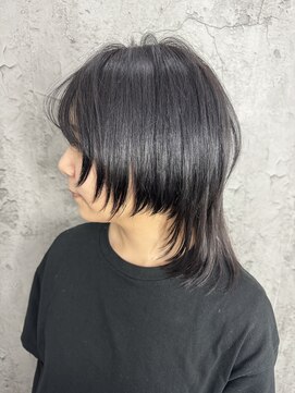 ルーツアイリー 心斎橋(ROOTS IRIE) 10代20代30代/大人可愛い/ミディアムウルフ/ダークアッシュ