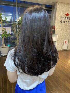 ザック ヴィ(ZACC vie) レイヤーカット/セミロング/艶カラー/学割U24