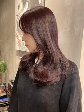 ブルックス ミディアムレイヤー シースルーバング レッドバイオレット