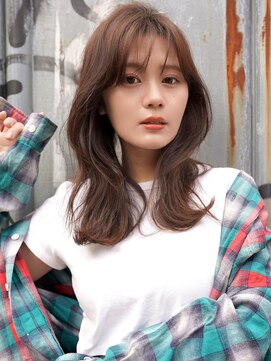 ブゾン(buZon) 【buZon ブゾン】くびれセミディ☆ゆるふわカールシアカラー