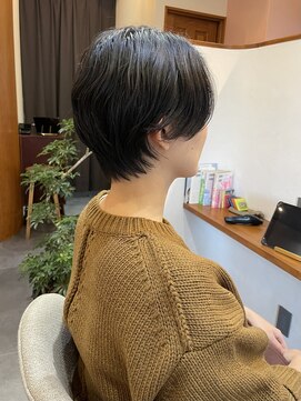 トワ(toi) ショート/ハンサムショート/くせ毛ショート/横浜ショート