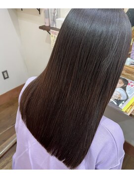 ル コワン ククー(Le coin coucou) 酸性ストレート