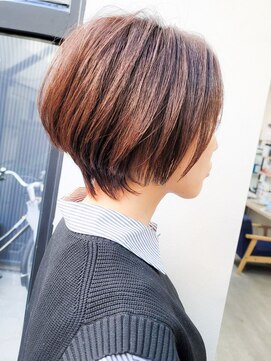 メッケ(MeKKe) ショートボブ