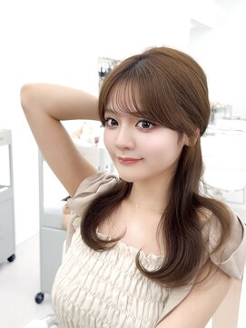 アマトウキョウスマートサロン(AMA TOKYO×Smart Salon) くびれレイヤー/顔まわりカット/くびれ巻き/レイヤーカット