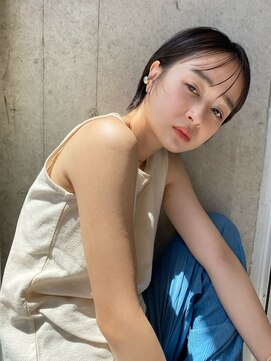 ラダ(Lada) 【LadA 城本英恵】 艶ショートスタイル