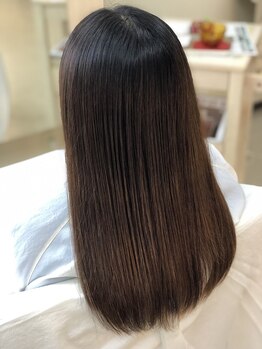 ヘア プロデュース ファム(Hair Produce Fam)の写真/髪の救世主サロン★髪質はもちろんクセの種類を見極めたオーダーメイド縮毛矯正で、なりたいを叶えます-*