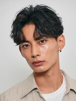 フィフス 札幌大通(fifth)&nbsp;札幌毛流れフェザーパーマ微分けフェザーショートセンターパート