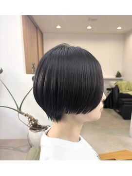 フイ(Hui.) 切りっぱなしハンサムショート