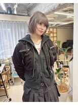 チェレ ブラン 堺東店(Chere brun) くびれレイヤーボブ×アッシュグレー×シルバーグレー