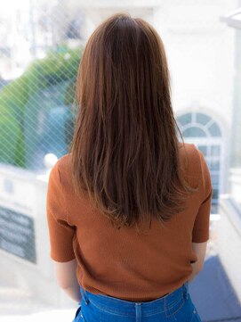 ルティア(Lutia) フェザーロング ナチュラルブラウン