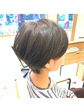 コトハ(cotoha) くびれショート