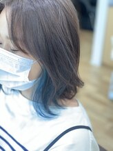 ヘアースペース アモール(Hair Space Amor) インナーカラーブルー