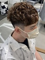 ジョニーメン 中野店(Johnny MEN)&nbsp;JohnnyMEN中野　ツーブロックスパイラルパーマスペインカール