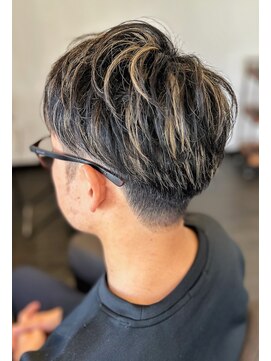 ニッチ(NICHE) 【NICHE HAIR(ニッチ ヘアー)】【西鎌倉】ハイライトカラー