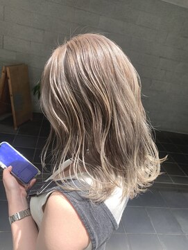 ハウス(HOUSE) バニラミルク/西岡優太