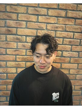 ダーチャ(Datsche) スパイラルパーマ　波巻きパーマ