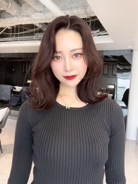 ジーナリア(Xena ria) 《袴田》ミディアムレイヤー/ピンクベージュ