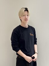 □ スタイリスト □ ryohei (リョウヘイ)［メンズ/髪質改善/縮毛矯正/トリートメント/スパ/越谷美容室］