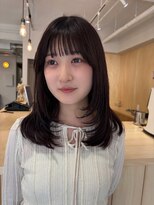 フルリール(fleurir)&nbsp;顔周りザクザクレイヤースタイル