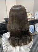 【Euphoria すみれ】 オリーブグレージュ　艶カラー　髪質改善
