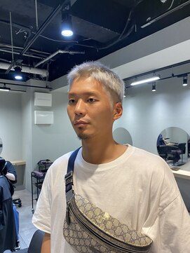 モク 川口店(mok) ホワイトカラー